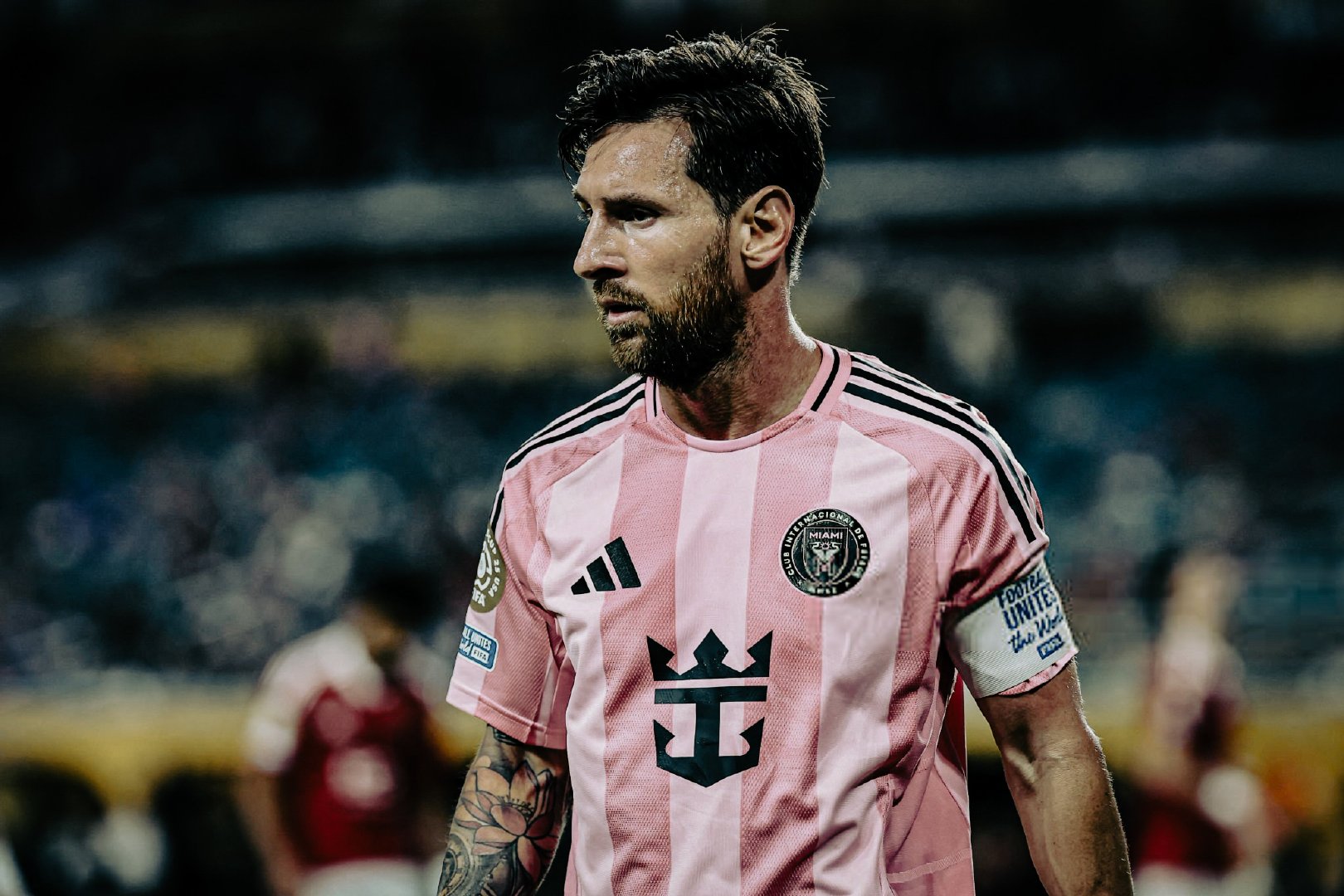  梅西利物浦进球 