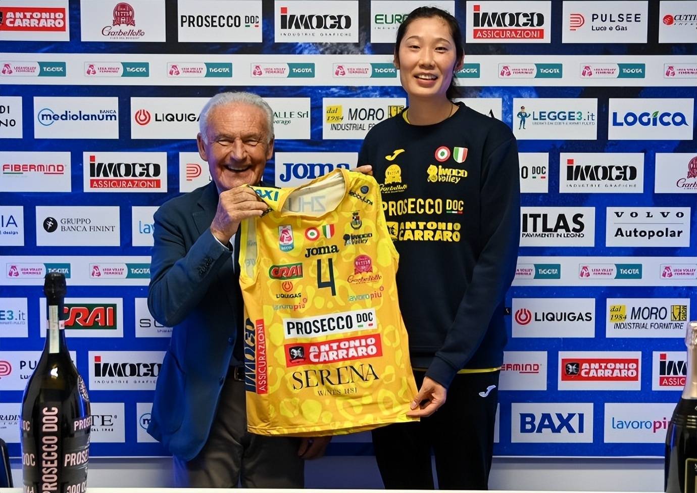 包含莱比锡士气爆棚，WTT冠军赛半决赛遇上洛杉矶湖人，目标明确直指晋级的词条